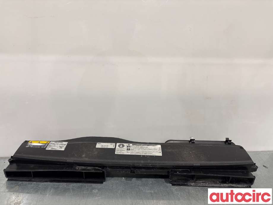 Diverse deler til VW Passat 2015-2019 (Fase 1) (B8) (B8) (VOLKSWAGEN|5Q0129254B|5Q0129254A)