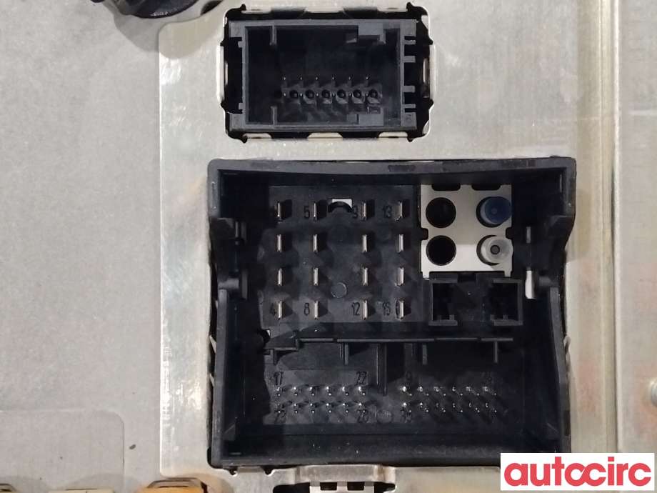 Bilstereo til BMW X5 2013-2018 (F15) (F15) (BMW|65126819950|6512932731801)