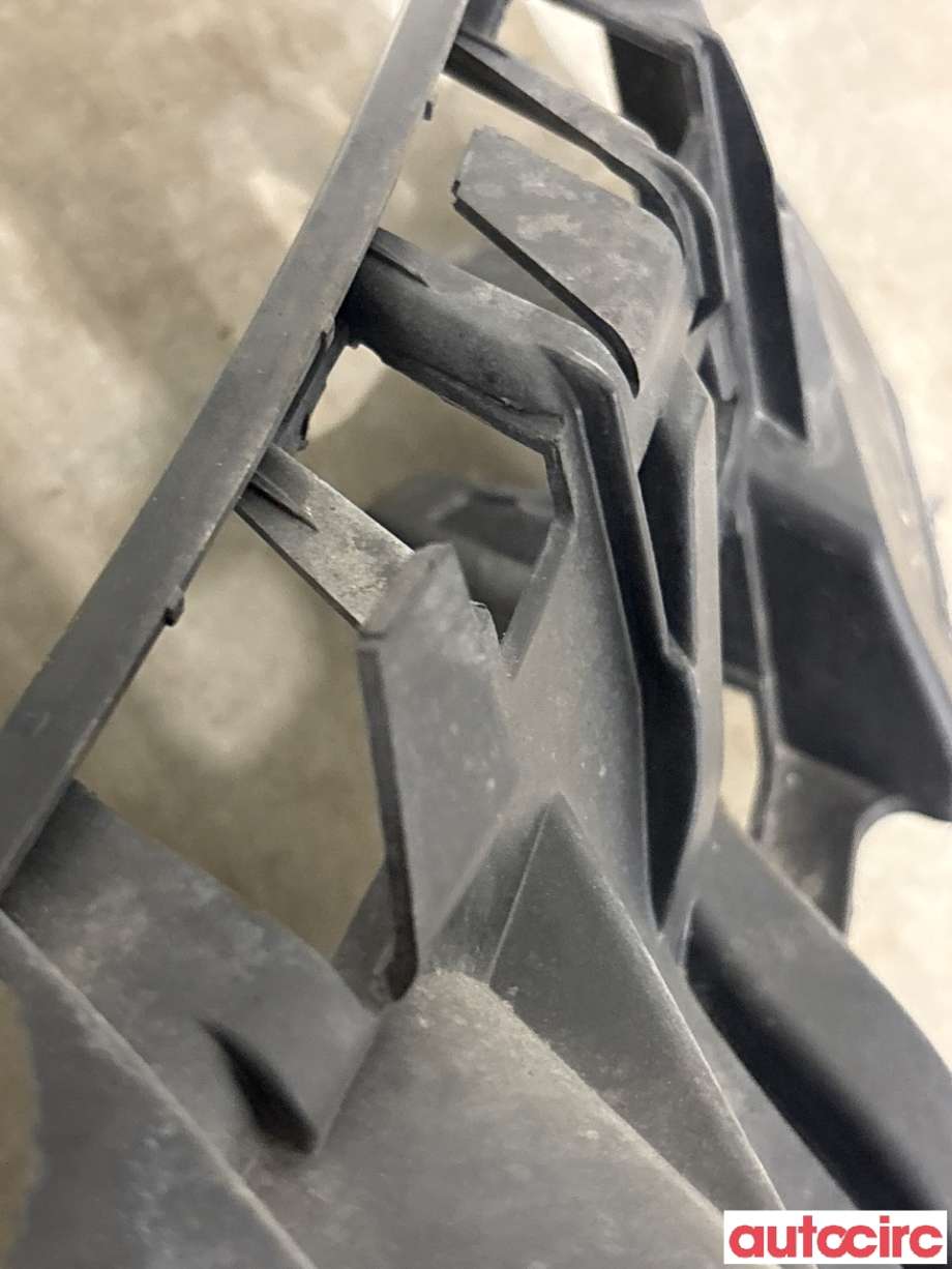 Grill til Opel Corsa E 2015-2019 (OPEL|39045431|39003645)