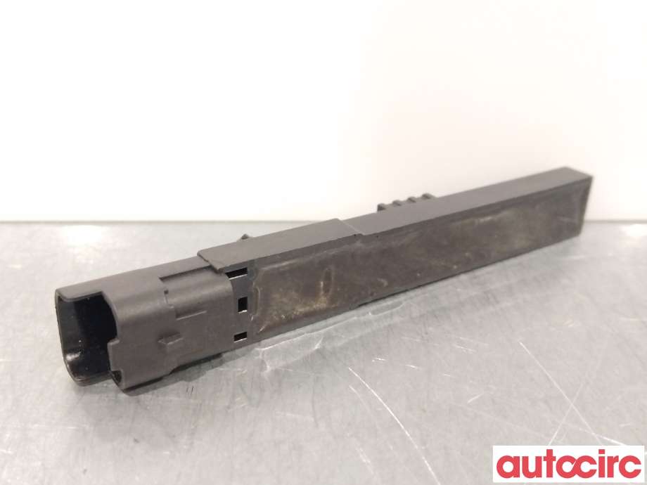 Diverse deler til Peugeot 308 2013-2021 (Type II)  (PEUGEOT|6160F4||9672409080)