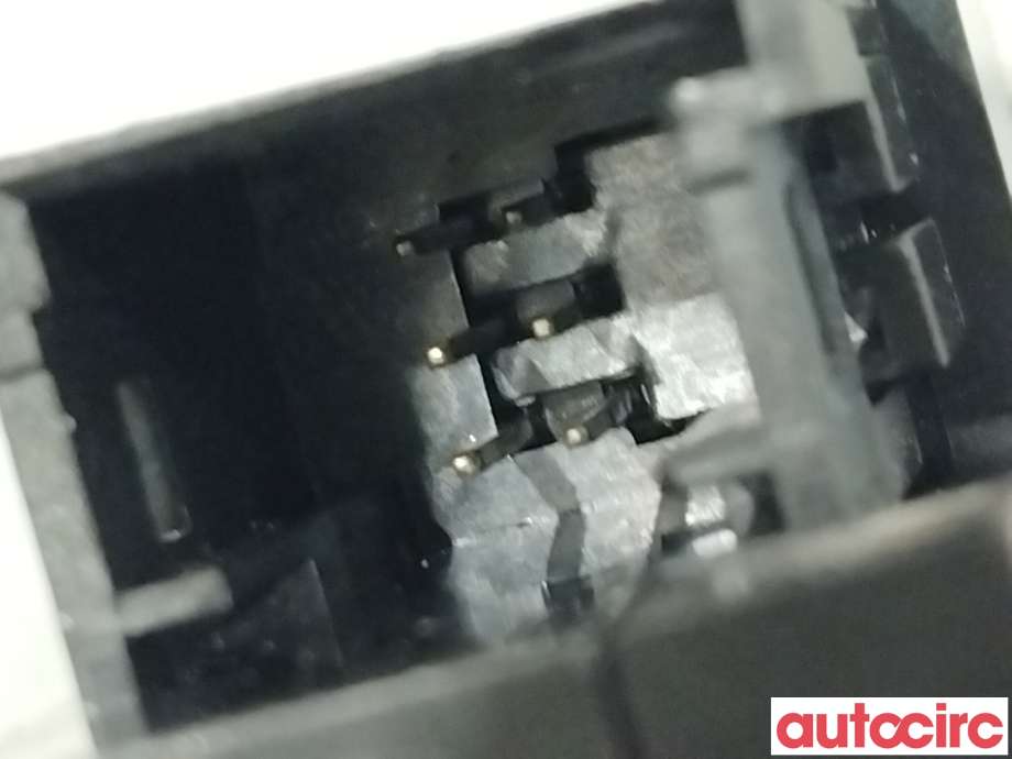 Bryter setevarme til Peugeot 308 2013-2021 (Type II)  (PEUGEOT|98019841ZD)