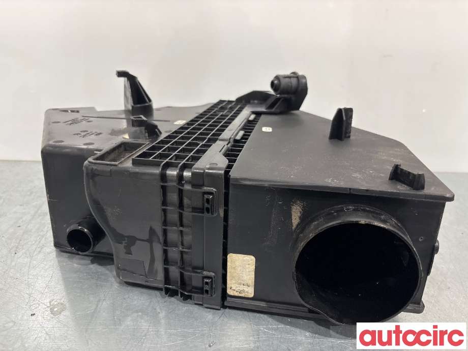 Luftfilterboks til BMW 5-Serie 2010-2017 (F10/F11) (F10/F11) (BMW|13718519138|)
