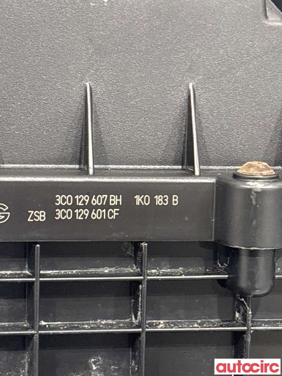Luftfilterboks til VW Tiguan 2011-2016 (Type I, Fase 2)  (VOLKSWAGEN|3C0129607BH|3C0129607BM)
