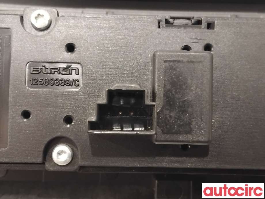 Bryter diverse til Mercedes Vito 2014-->> (W447) (W447) (MERCEDES|A4479055001||4479055001)