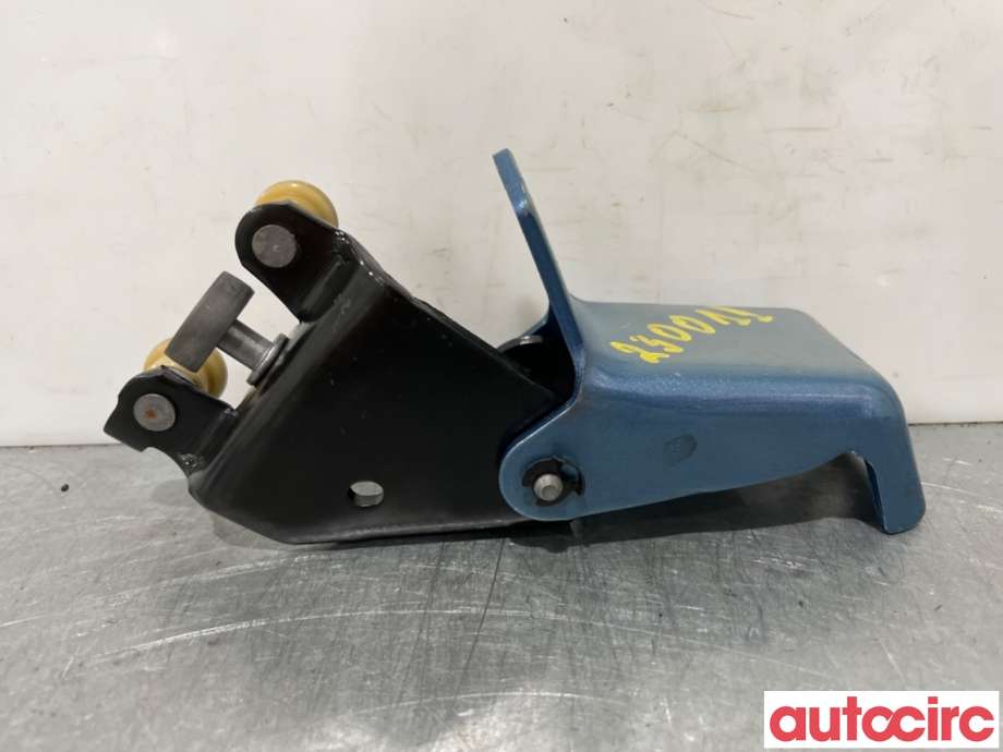 Diverse deler til Renault Kangoo 2008-2021 (Type II)  (RENAULT|8200497757|)