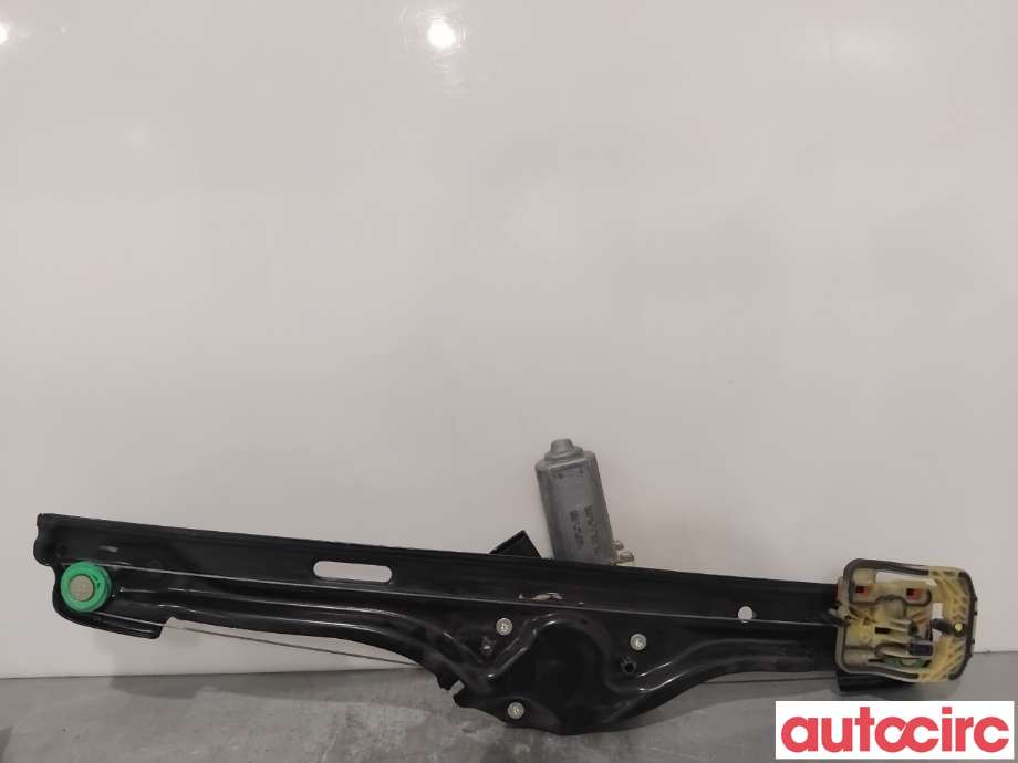 Ruteheis venstre bak til BMW X5 2013-2018 (F15) (F15) (BMW|67627322747|C11468-101|7322747)