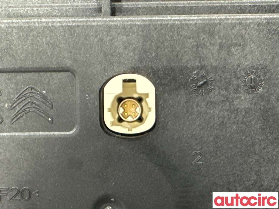 Multimedia display (MCU - Media Controller Unit) til Citroën Berlingo 2019-->> (Type III)  (CITROEN|9828422080||9830426480)