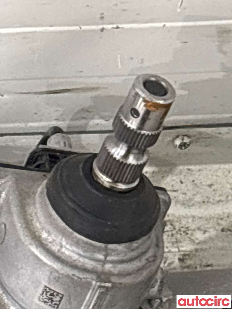 Tannstang elektrisk til Toyota bZ4X 2022-->>  (TOYOTA|4425046120|)