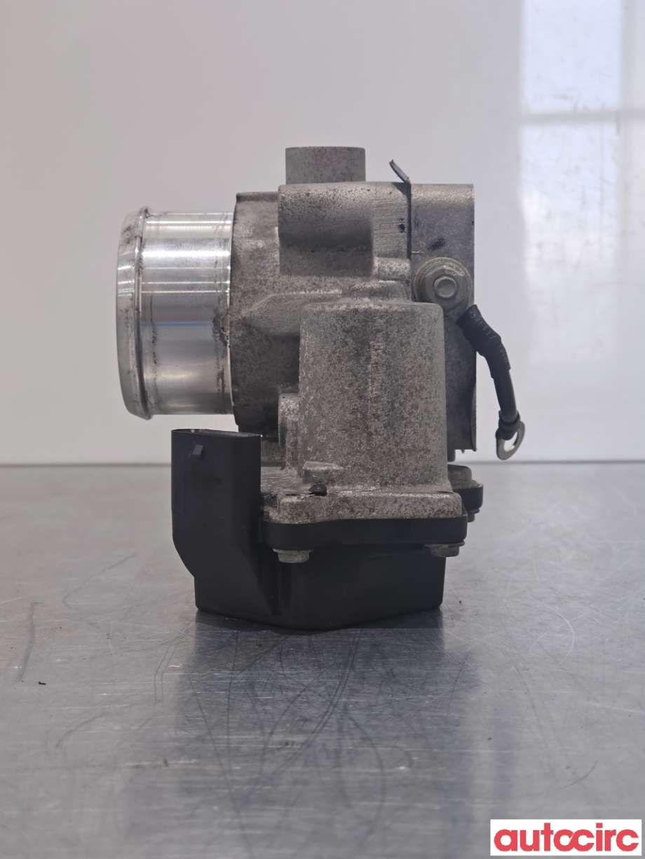 Spjeldhus til Hyundai i30 2007-2012 (Type I)  (HYUNDAI|351002A900|5WY9174D|35100-2A900)