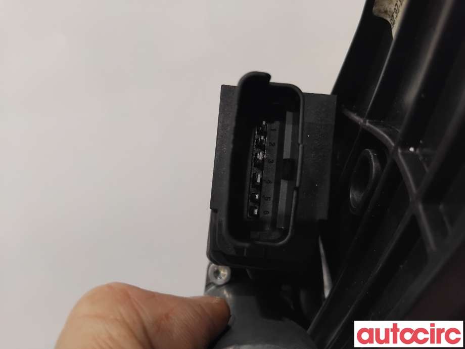 Ruteheis venstre bak til Peugeot 5008 2017-->> (Type II)  (PEUGEOT|9810488580|0130824245|9840190280)