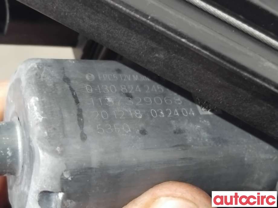 Ruteheis venstre bak til Peugeot 5008 2017-->> (Type II)  (PEUGEOT|9810488580|0130824245|9840190280)