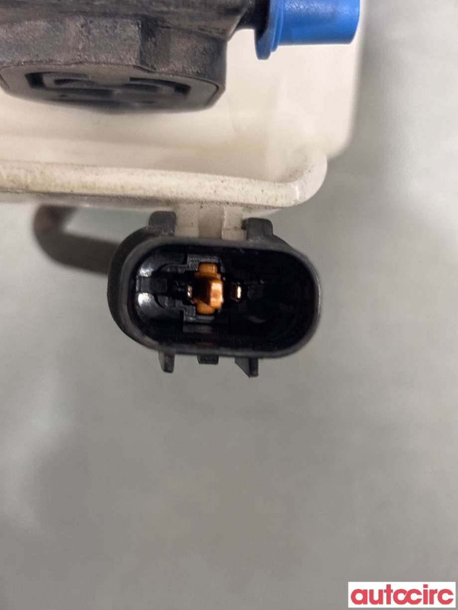Spylertank til Hyundai i30 2012-2017 (Type II)  (HYUNDAI|98610A6010||98610-A6000)