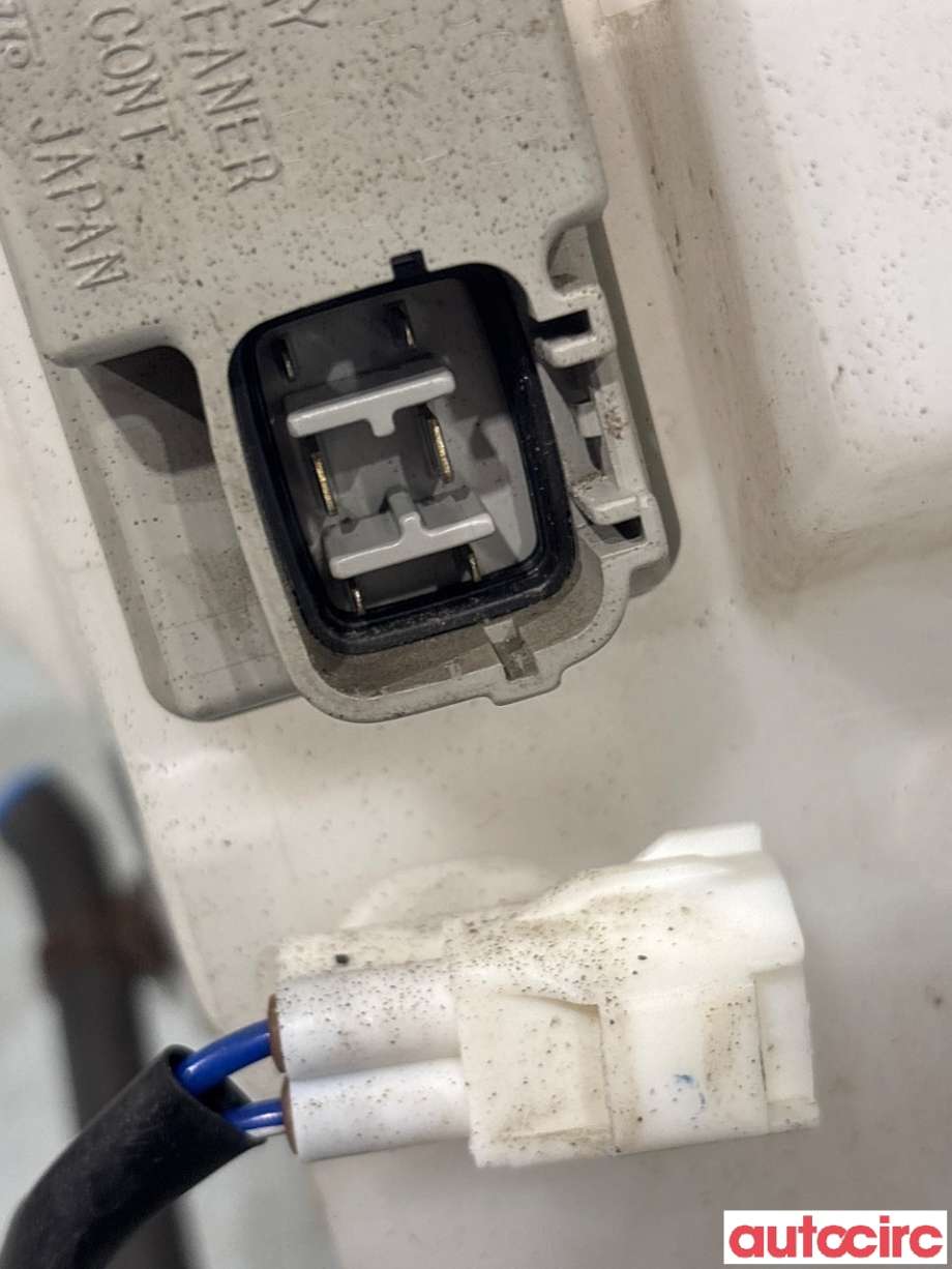 Spylertank til Subaru Forester 2008-2013 (Type III)  (SUBARU|86631SC020)