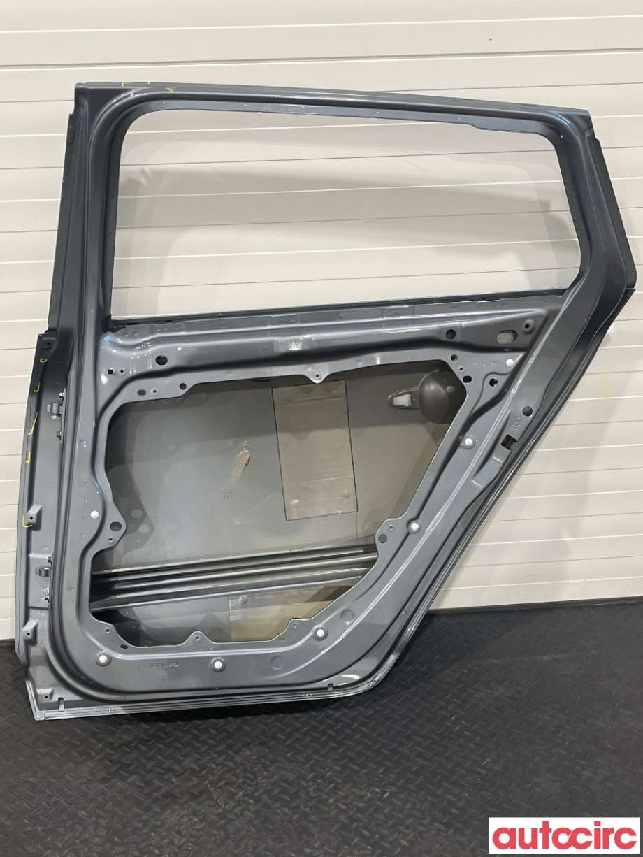 Dør høyre bak til Volvo V60/V60 CC 2013-2018 (Type I, Fase 2)  (VOLVO|32291067)