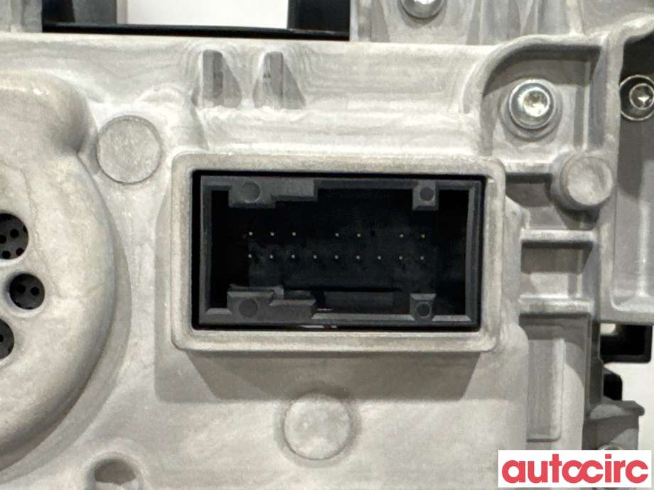 Instrumentpanel til Audi Q4 e-tron 2021-->>  (AUDI|89A920725E||89A920725F)