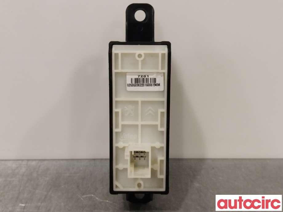 Bilstereo diverse til Peugeot 208 2012-2019 (Type I) (PEUGEOT|98097243XU)