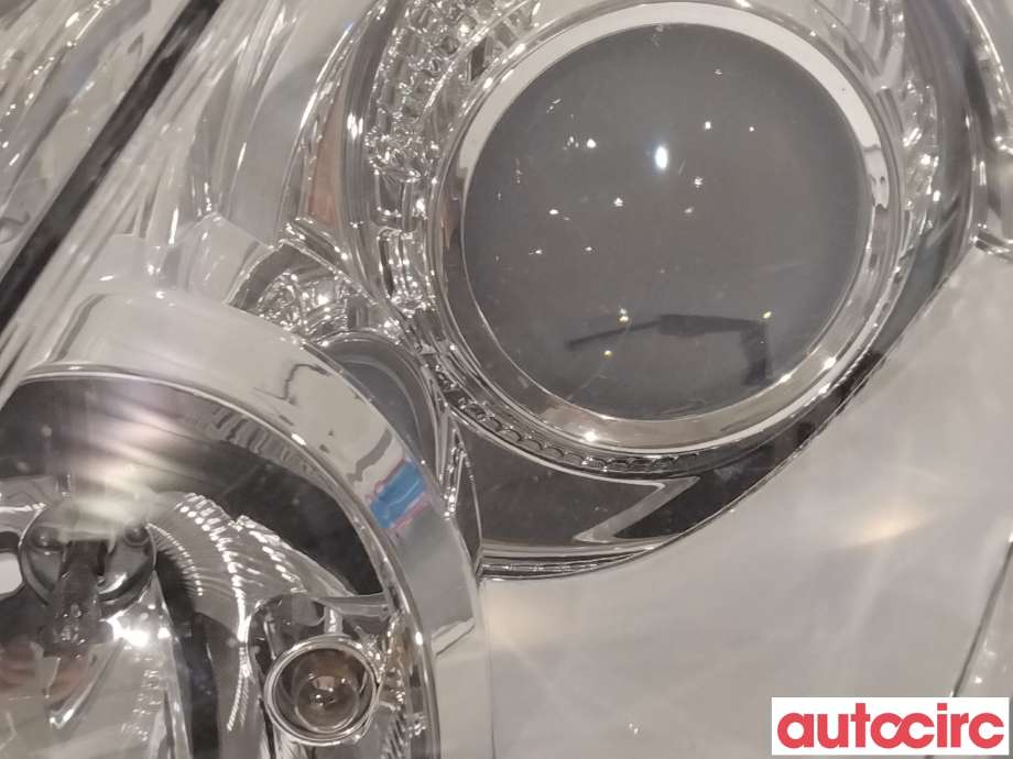 Frontlykt venstre halogen til Ford Fiesta 2008-2012 (Type VI, Fase 1)  (FORD|1740028|8A61-13W030-CH)