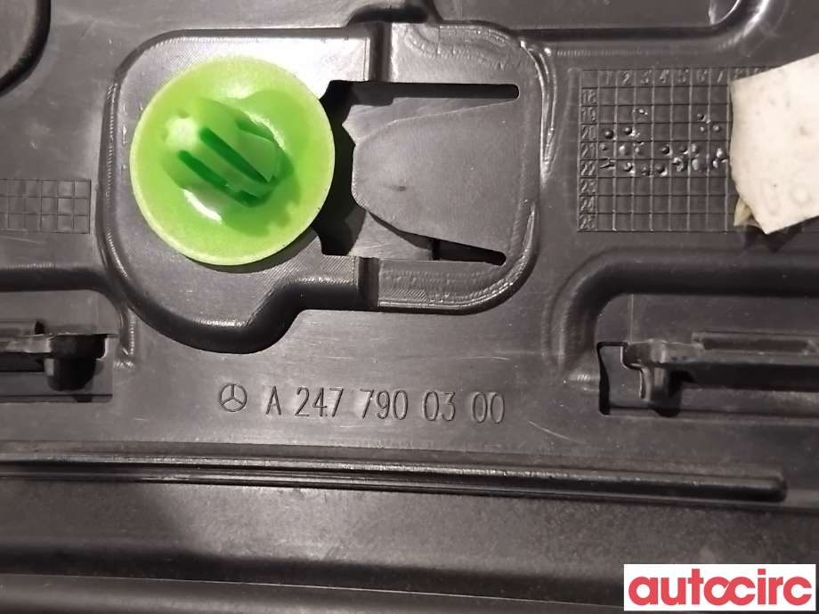 Spoiler bakluke til Mercedes EQA 2021-->>  (MERCEDES|A2477900300|)