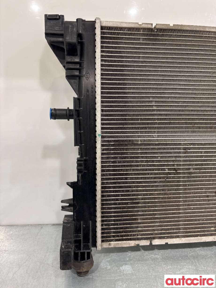 Radiator (automat gir) til Renault Zoe 2013-2019 (Fase 1)  (RENAULT|214104950R)