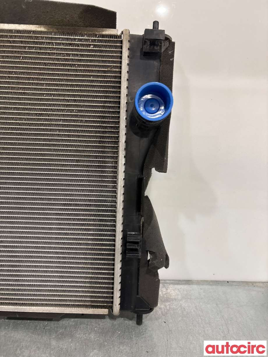Radiator (manuell gir) til Toyota GT86 2012-->> (TOYOTA|SU00301172)