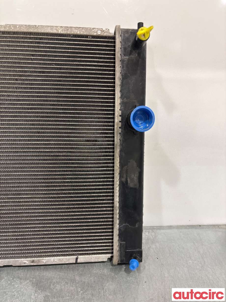 Radiator (automat gir) til Toyota Auris 2013-2015 (Type II, Fase 1)  (TOYOTA|164000T240)