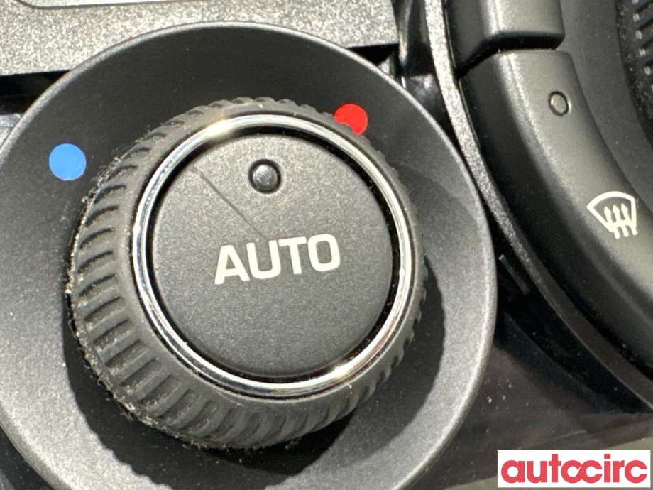 Diverse deler til Peugeot 3008 2009-2016 (Type I)  (PEUGEOT|6452Y3|A2C37822600|96738322XT)