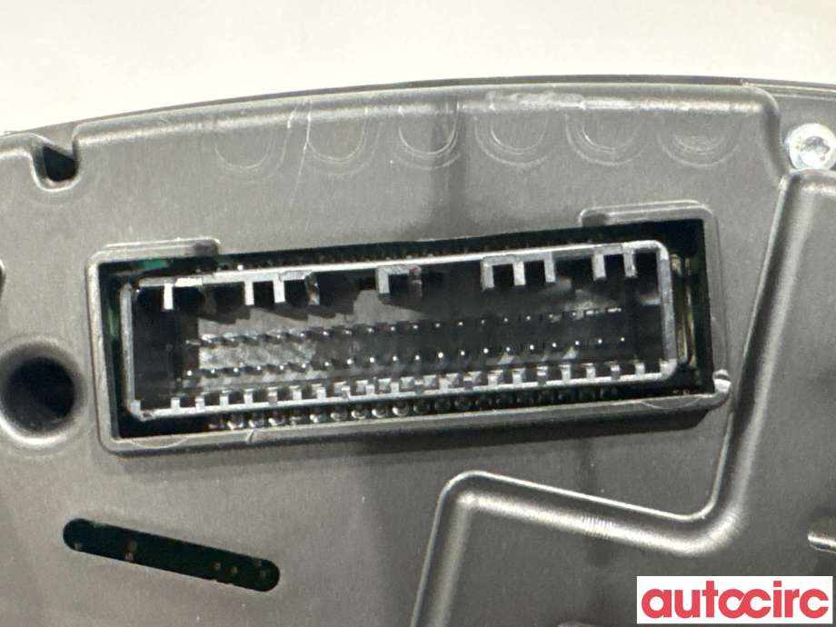 Instrumentpanel til Kia Soul 2014-2019 (Type II)  (KIA|94003E4250||94003-E4250)