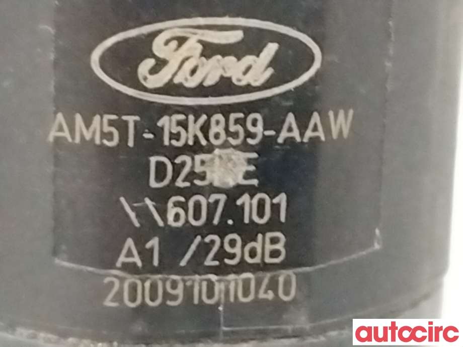 Parkeringssensor bak til Ford Kuga 2008-2012 (Type I)  (FORD|2489130||AM5T-15K859-AAW)