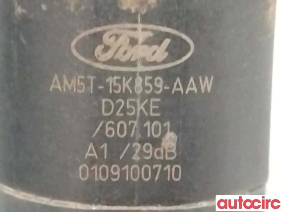 Parkeringssensor bak til Ford Kuga 2008-2012 (Type I)  (FORD|2489130||AM5T-15K859-AAW)