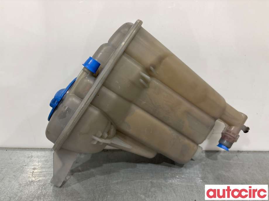 Ekspansjonstank til Audi A4 2007-2014 (Type IV) (B8) (B8) (AUDI|8K0121403G)
