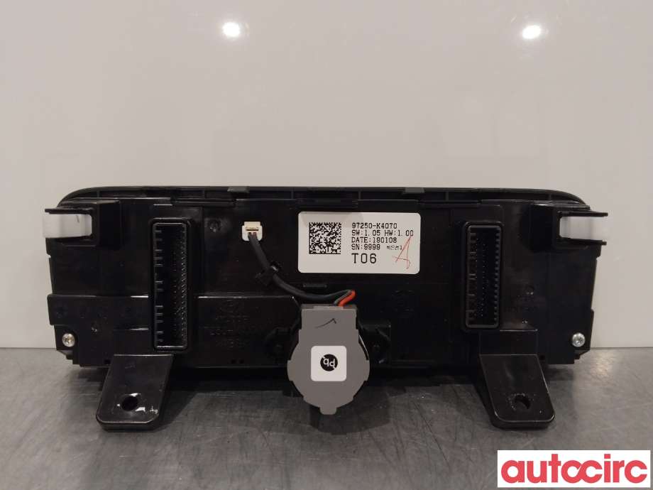 Varmeapparat betjening til Hyundai Kona 2017-2021 (Type I, Fase 1)  (HYUNDAI|97250K4070)