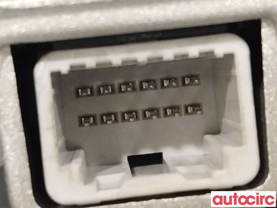 Sensor radar til Toyota Auris 2015-2019 (Type II, Fase 2)  (TOYOTA|8818102030)