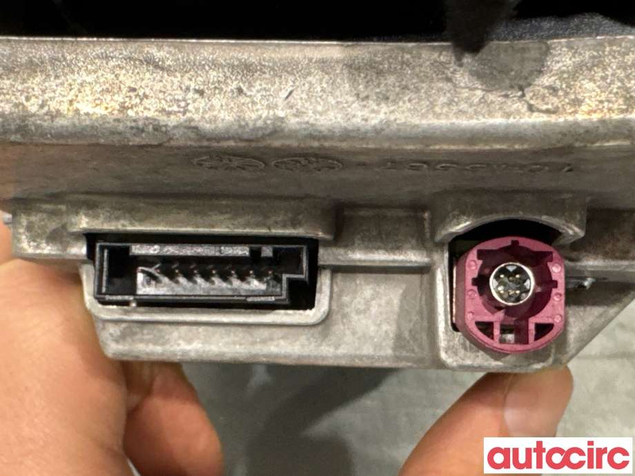 Multimedia display (MCU - Media Controller Unit) til BMW X3 2010-2017 (F25) (F25) (BMW|65509278281||0002382957-01)