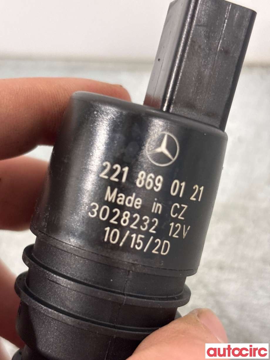 Spylerpumpe foran til VW Crafter 2011-2016 (Type I, Fase 2)  (VOLKSWAGEN|2E0955951|2218690121)