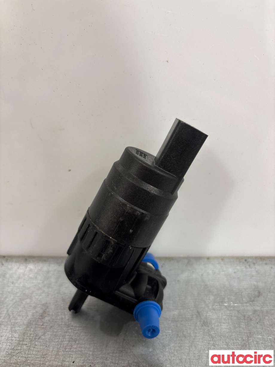 Spylerpumpe foran til VW Golf, Plus/Cross 2005-2009 (Fase 1)  (VOLKSWAGEN|1K6955651)