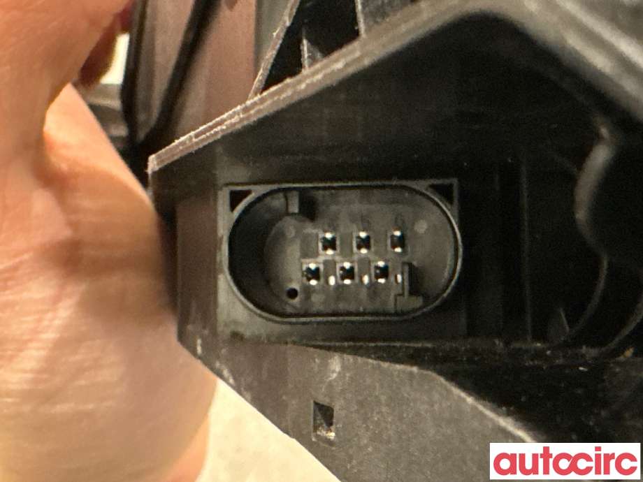 Pedal gass til BMW X3 2010-2017 (F25) (F25) (BMW|35406889822||35426858574)