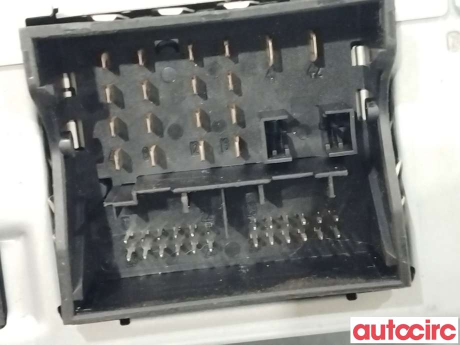 Bilstereo til Audi A4 2007-2014 (Type IV) (B8) (B8) (AUDI|4F0035056BX|HS9342|4F0035056B)