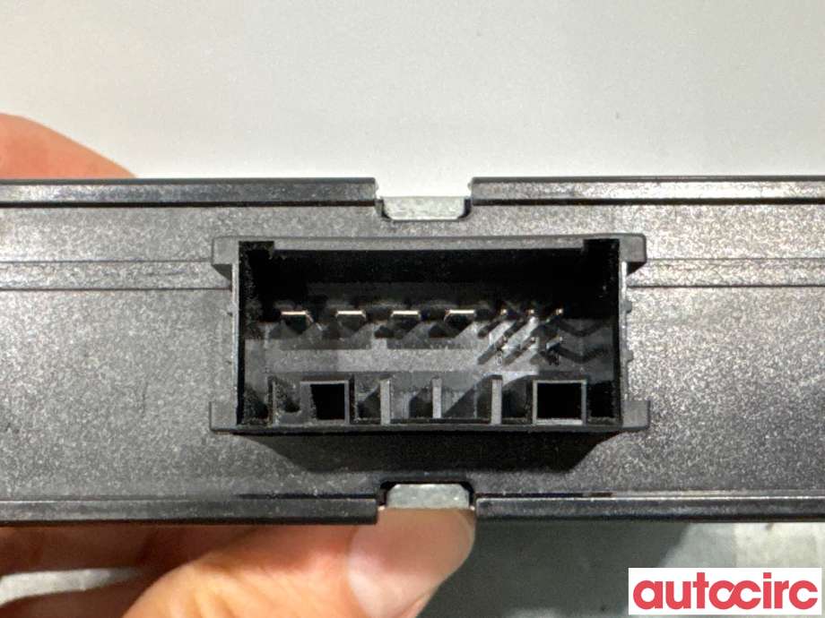 Styreenhet diverse til BMW X3 2010-2017 (F25) (F25) (BMW|61429251984|)