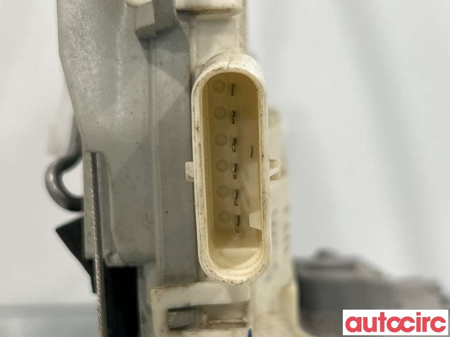 Låsekasse venstre bak til Audi Q5 2008-2012 (Type I, Fase 1) (AUDI|8K0839015F||8K0839015C)