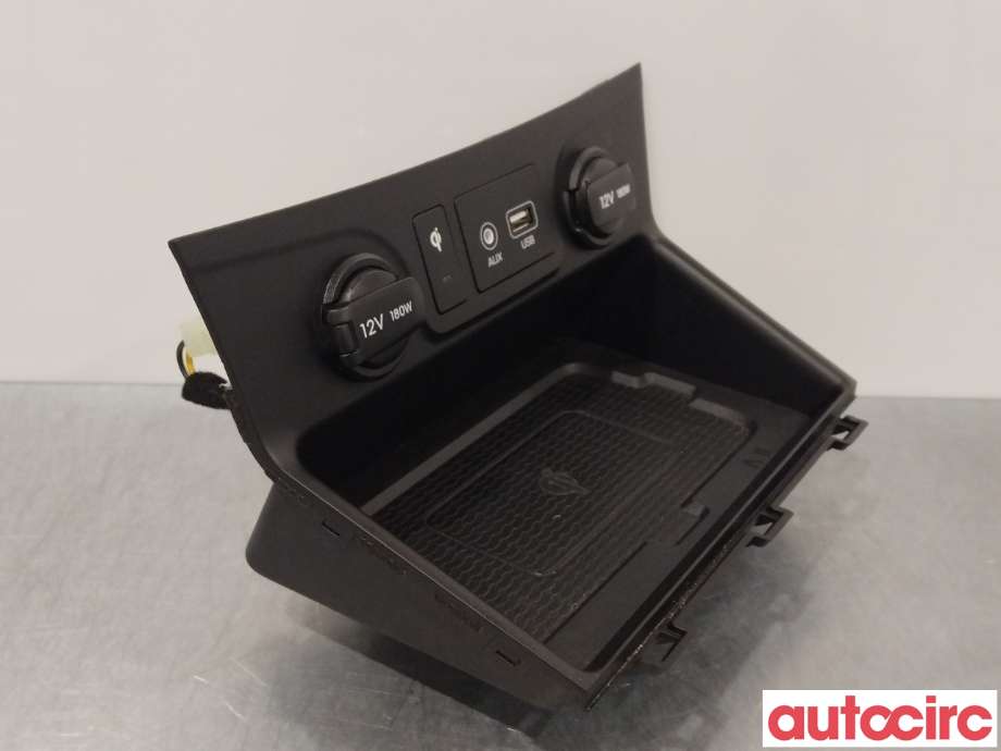 Diverse deler til Hyundai Tucson 2015-2020  (HYUNDAI|84631D7AA04X|84630D7AD0A4X)