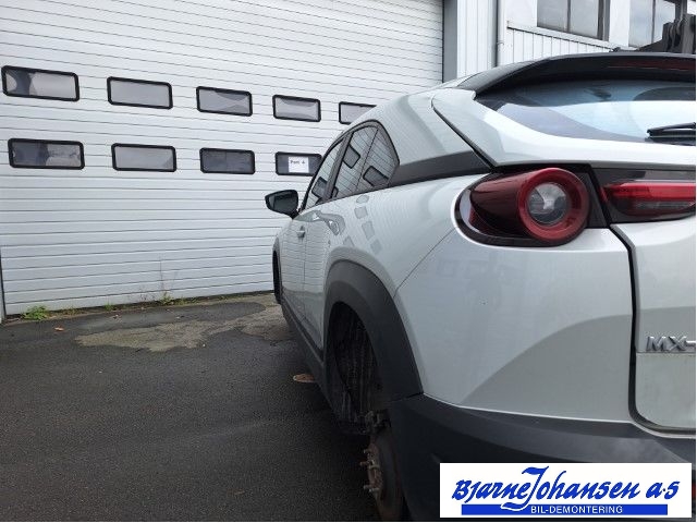 Mazda MX-30 2020-->> , Motorkode: MH01, Girkassekode: