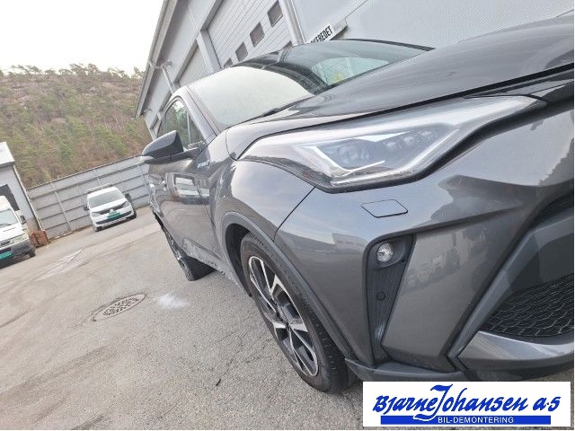 Toyota C-HR 2016-->> , Motorkode: 2ZR-FXE;2ZRFXE, Girkassekode:
