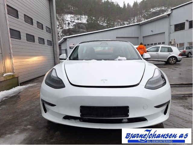 Tesla Model 3 2018-2023 (Fase 1) , Motorkode: 3D3, Girkassekode: 