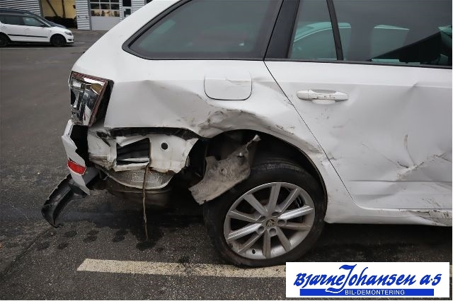 Škoda Octavia 2013-2016 (Type III, Fase 1) , Motorkode: CJSB, Girkassekode: