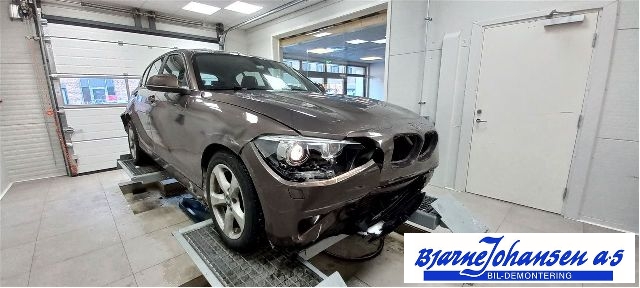 BMW 1-Serie 2011-2015 (Fase 1) (F20/F21) (F20/F21), Motorkode: N47-D20C, Girkassekode: