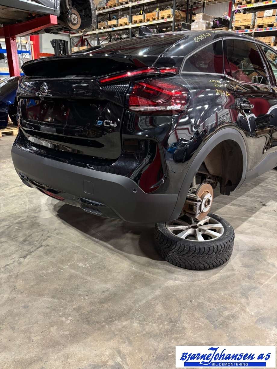 Citroën ë-C4 2020-->> , Motorkode: ZKW, Girkassekode: