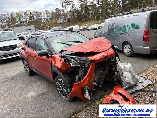 Toyota Yaris Cross (SUV) 2021-->> , Motorkode: M15A-FXE, Girkassekode: 
