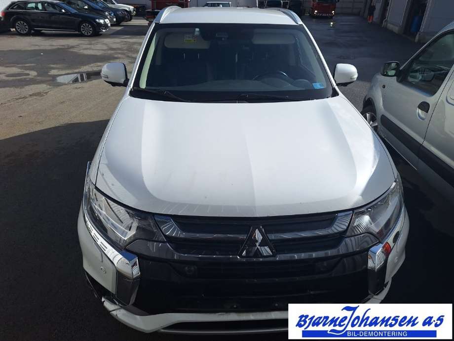 Mitsubishi Outlander 2015-->> (Type III, Fase 2) , Motorkode: 4B11, Girkassekode: