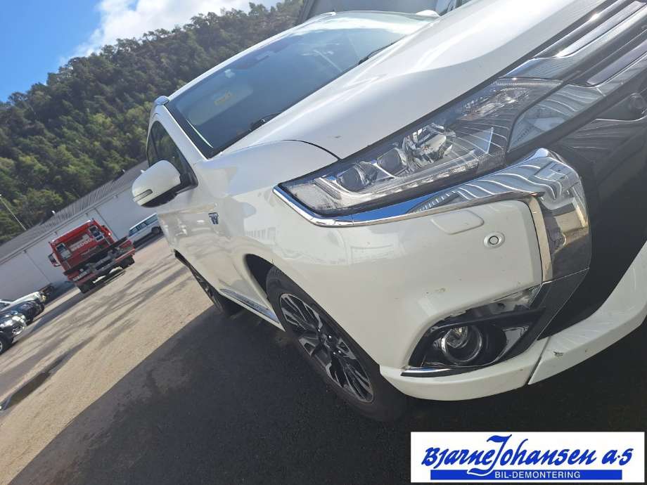 Mitsubishi Outlander 2015-->> (Type III, Fase 2) , Motorkode: 4B11, Girkassekode: