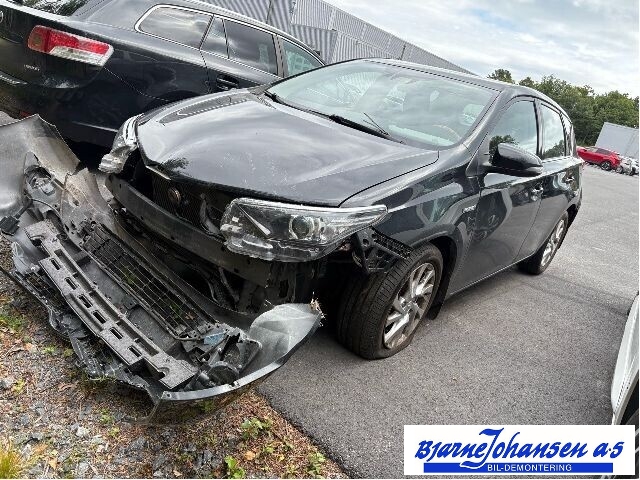 Toyota Auris, 2015-2019 (Type II, Fase 2)  delebil , Motorkode: 2ZR-FXE